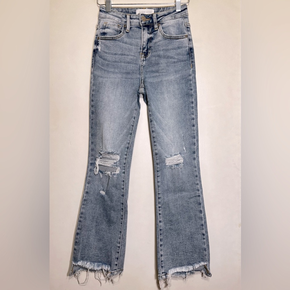 Risen Distressed Blue Jeans